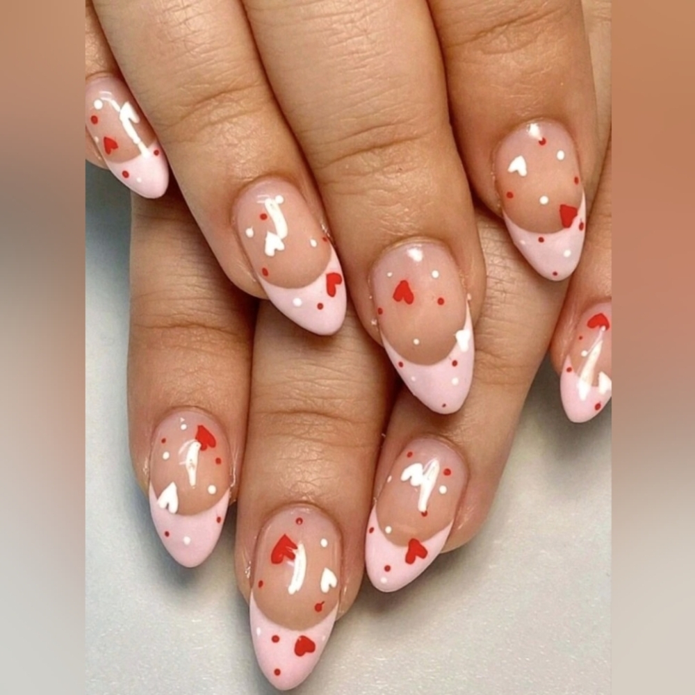 Heart design pink tip nail set